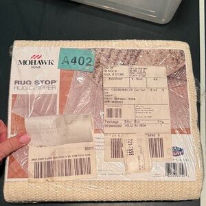 New Mohawk Home Rug Gripper 2 feet 5’ by 11